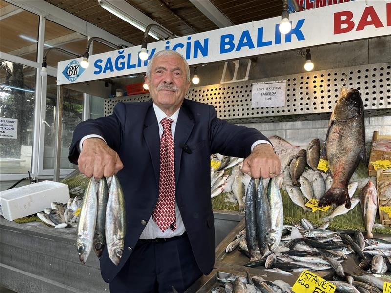 Balıkçı Kenan'da istavrit 250'den 50 liraya düştü